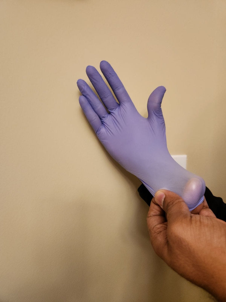 Cardinal Health FLEXAL™ Nitrile Examination Gloves 2000/Case